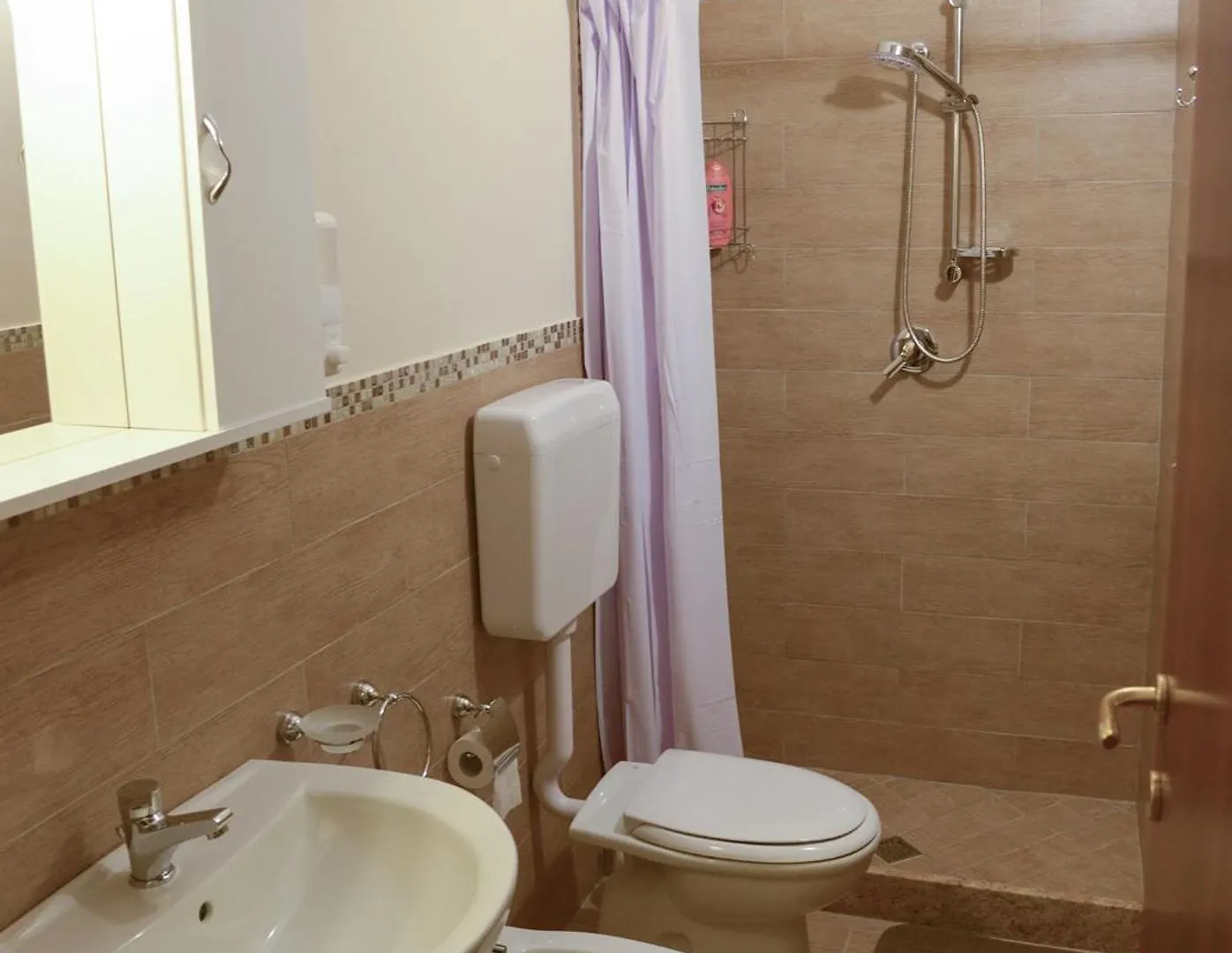 ** Bed & Breakfast Case Saniela Terrasini Italy